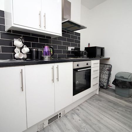 דירות Executive Style 2 Bed Flat In Bridgend F2 מראה חיצוני תמונה