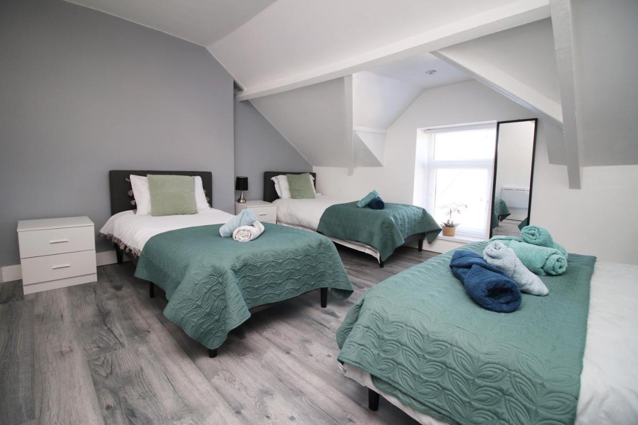 דירות Executive Style 2 Bed Flat In Bridgend F2 מראה חיצוני תמונה