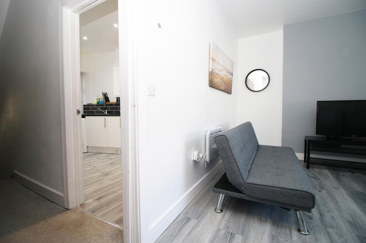 דירות Executive Style 2 Bed Flat In Bridgend F2 מראה חיצוני תמונה